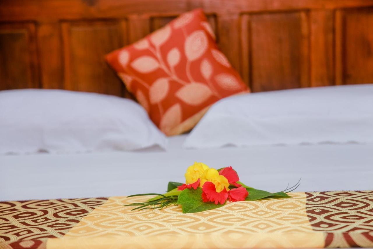 Ranjith Guest Hotel Mirissa Exterior photo